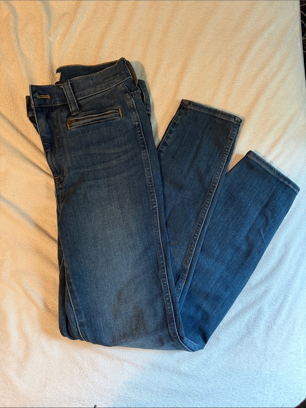 Madewell High-Rise Slim Jeans in Dark Blue Denim
